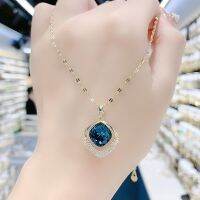 [COD]Design feeling emerald geometric crystal necklace 2022 femal ออกแบบสร้อยคอคริสตัลเรขาคณิตมรกตหญิง 2022 สร้อยคอไหปลาร้าแบบสั้นแฟชั่นดูดี hungalvin