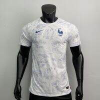 เสื้อฟุตบอล เกรด Player ทีม France เนื้อผ้าโพลีเอสเตอร์ กล้ารับประกันสินค้าทุกตัว