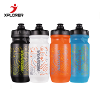 550Ml Squeeze ขวดน้ำกีฬาจักรยานขี่จักรยานยิมแก้วน้ำแบบพกพาน้ำหนักเบา BPA ฟรี Universal Bike Cage Size
