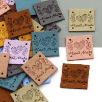 10Colors Heart Handmade Labels Square Leather Tags for Clothes Cute Love Leaf Hand Made Label Hats Knitted for Sewing 20Pcs Labels