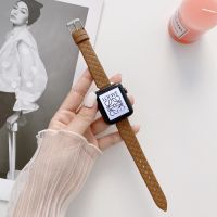 △♛☞ Leather strap iWatch 40 mm 38 mm small waist lady leather hand band for Apple Watch 42 mm 44 mm series 2 3 4 5 6 7 SE Bracelet