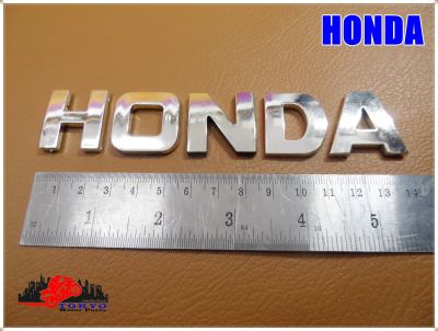 HONDA "CHROME" LETTER STICKER (1 SET) // สติ๊กเกอร์ อักษร HONDA (กว้าง 2.5 ซม.) (ยาว 3 ซม.) (หนา 0.3 มม.) ต่อ 1 ตัวอักษร