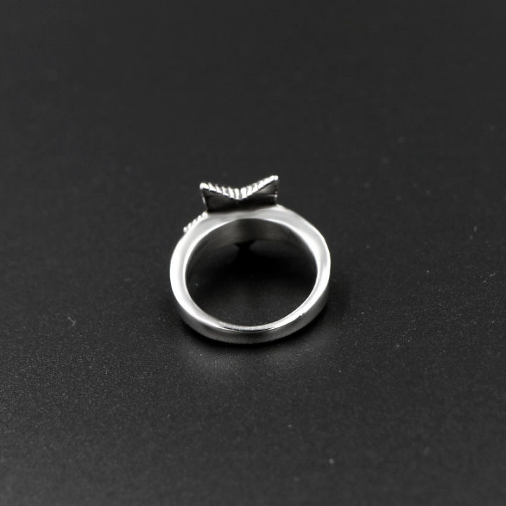 ชุดแหวนเหล็กไทเทเนียมรูปแบบเรียบง่ายแหวนเรโทรเครื่องประดับผู้ชาย