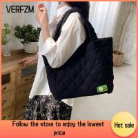 VERFZM SHOP ลำลองแบบสบายๆ กระเป๋าผ้าลูกฟูกผู้หญิง วินเทจ กระเป๋าโท้ท กระเป๋าข้ามร่างกาย แฟชั่นสำหรับผู้หญิง จุได้มาก กระเป๋าสะพายไหล่แบบสั้น สำหรับผู้หญิง