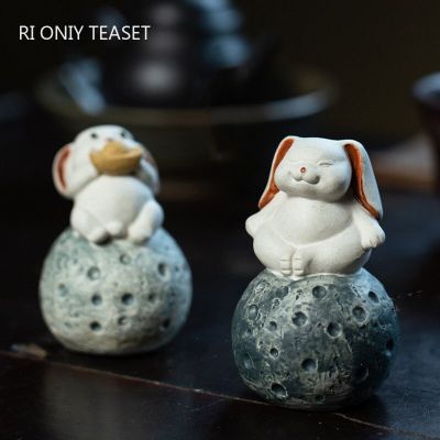 รูปปั้น Yixing ทำมือจีนดินเผาสีม่วงตุ๊กตากระต่ายถ้วยชาประดับลวดลายงานฝีมือตุ๊กตา Zisha ตกแต่งชุดชา