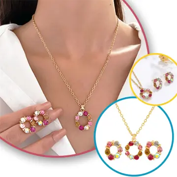 Gold deals diamond set