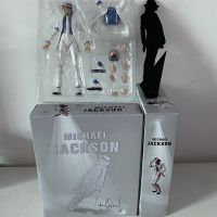 ของเล่นโมเดลของสะสมสมูทเคอร์มินอลตุ๊กตาขยับแขนขาได้ไมเคิลแจ็คสัน SHF Michael