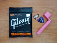 เซ็ทสุดคุ้ม !! สาย Gibson 009 ไฟฟ้า + ที่หมุนลูกบิด แถม ปิ๊ก 2