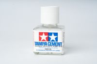 กาวโมเดล Tamiya Cement ฝาขาว ผสมเรซิ่น(แห้งช้า)