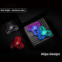 MACKIE Knight Mini Fidget Spinner การบินอลูมิเนียม EDC โลหะของเล่น Gift