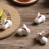 3pcs Tableware Ceramic Cute Rabbit Shape Chopstick Rest Holder Practical Chopsticks Holder Stand Creative Home Kitchen Decor