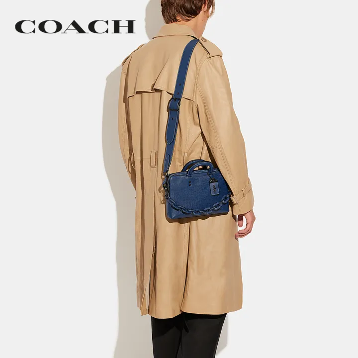 coach-กระเป๋าสะพายข้างผู้ชายรุ่น-rogue-slim-brief-25-สีฟ้า-ce519-deb