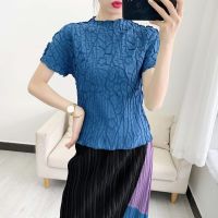 2023 Hot Miyake tops for women  new fashion slim-fitting short-sleeved Liu Yan sexy T-shirts for women high-end versatile bottoming shirts