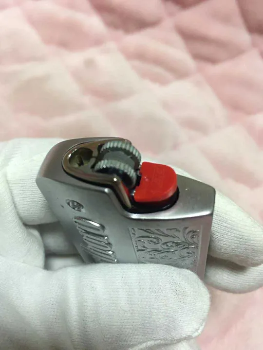 Original Japanese Marlboro French bic Bic lighter case armor disposable