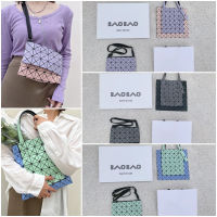 Baobao Issey* Miyake กระเป๋าทรงปริซึมขนาด7*7,กระเป๋าสะพายไหล่สำหรับผู้หญิงผู้ชายกระเป๋ากระเป๋าหิ้ว BB21-AG543และ AG546ของแท้