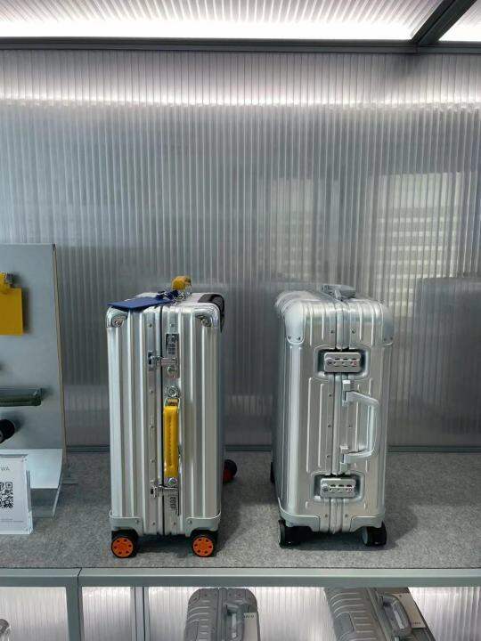 Rimowa original series silver aluminum alloy luggage, with promotional