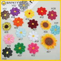 WAPKTY 40PCS ด้ายปักลาย แพทช์ปักดอกไม้ เดซี่ 10สี แพทช์ศิลปะเข็ม อุปกรณ์เสริมเสริม เย็บบนแผ่นปะ เสื้อผ้าสำหรับเด็ก