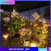 XU HOME ของใหม่ การตกแต่งกลางแจ้ง การตกแต่งสวน สนามหญ้าลานบ้าน โคมไฟแขวนกาต้มน้ำ บัวรดน้ำสวนพลังงานแสงอาทิตย์ โคมไฟกระป๋องรดน้ำ ไฟเส้น LED