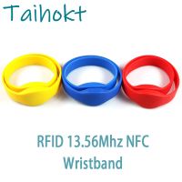 1/5pcs 13.56mhz Read Only Wristband Rfid Authorization Badge 1k Waterproof Tag Token Access Control Nfc Smart Chip 65MM Bracelet TV Remote Controllers