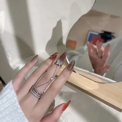 ZhongLouL แหวนมีพู่ผีเสื้อใหม่สำหรับผู้หญิงแหวนแหวนพังค์โซ่คล้องนิ้วคู่เครื่องประดับแฟชั่นเครื่องประดับ HipHop
