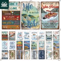 Lake House Vintage ป้ายดีบุก Rustic Plaque แผ่นโลหะ Wall Art Decor สำหรับห้องนั่งเล่นห้องครัวและ Entryway โปสเตอร์โดย Decor