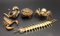 Get rich Feng Shui bronze ware /Five venomous Golden Toad hollow bell centipede scorpion snake Spider / auspicious ornament