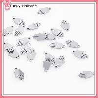 LUCKY HAIRACC 30pcs เงินโบราณ เครื่องประดับมือมิเรียมฮัมซา เหล็กไร้สนิม 0.510.31นิ้วค่ะ เครื่องรางมือกลับแบน มีเสน่ห์มีเสน่ห์ จี้สแตนเลสพร้อมห่วง สาวๆ