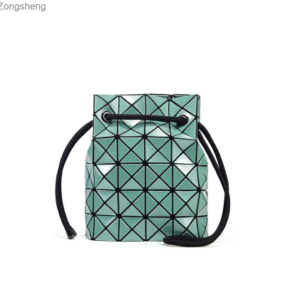 Tas Bucket Tali Tarik 2022ฤดูร้อนกระเป๋าทรงสามเหลี่ยมสะพายไหล่เดียวสำหรับผู้หญิงกระเป๋าดีไซน์เล็กๆของ Zongsheng