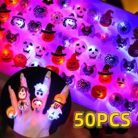 LED Halloween Glow Ring Creative Glowing Pumpkin Ghost Skeleton Ring Glow in The Dark Finger Ring Toy Christmas Party Decoration