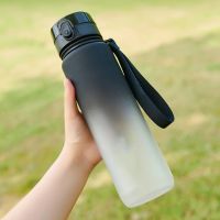 New Product 1 Liter Large Capacity Sports Water Bottle Leak Proof Colorful Plastic Cup Drinking Outdoor Travel Portable Gym Fitness Jugs