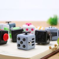 ?ส่งจากกทม? Fidget Cube ของเล่นคลายเคลียด ลูกบากศ์คลายเครียด แก้สมาธิสั้น คลายเครียด