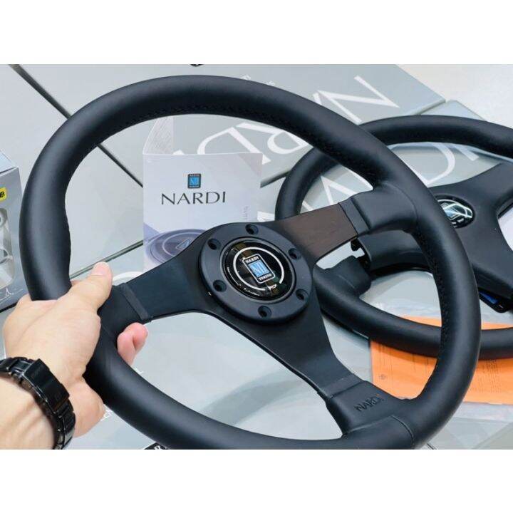 พวงมาลัย Nardi Gara 3/0 Steering Wheel 350 mm Leather Black Stitch แท้