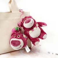 ของแท้ Strawberry Bear จี้พวงกุญแจพวงหรีด Q จี้ห้อยกระเป๋า ตุ๊กตาของเล่น