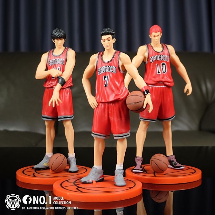 slamdunk-ทีมโชโฮคุ-ใหญ่-15-17cm-พร้อมลูกบาส-ฐาน-ลูกค้าทุกคนมีส่วนลดสูงสุด-200-บาท-กดรับโค้ดได้เลยครับ