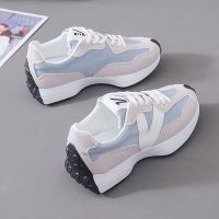 2023 New Women Golf Shoes Comfortable Golfer Training Sneakers Ladies Non-slip Women Golf Sports Shoes Jogging Footwears