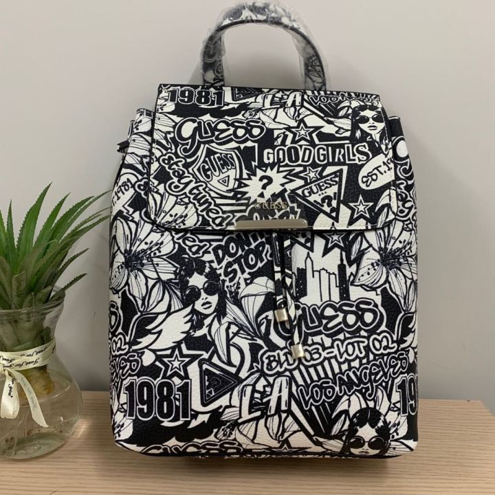 Guess graffiti shop backpack