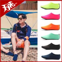 Newest Unisex Water Shoes Swimming Diving Socks Summer Beach Sandal Flat Shoe Seaside Non-Slip Sneaker Socks Slipper Men Women House Slippers