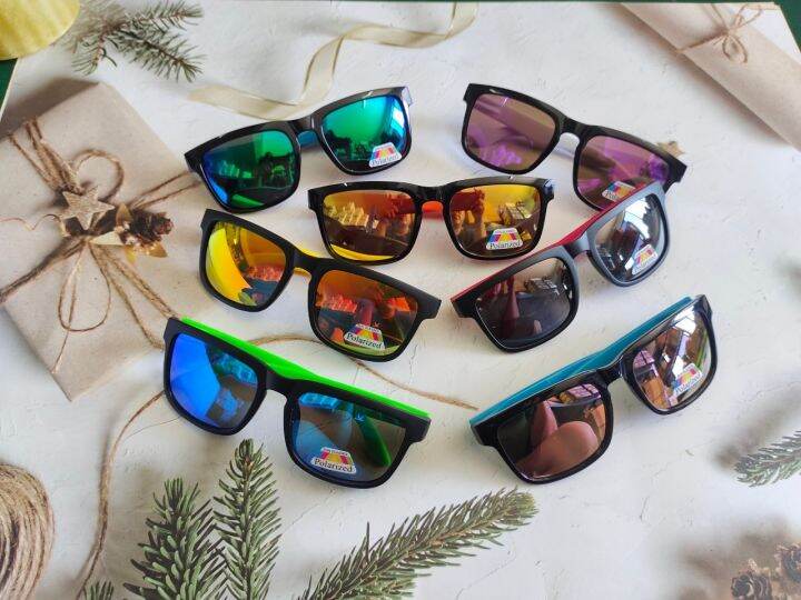 สุดคุ้ม-แว่นตากันแดด-แว่นตาแฟชั่น-เลนส์ปรอท-polarized-ตัดแสงได้ดี-ทรงสวย-สีแว่นตาคละสีตามขาแว่น-สินค้าพร้อมส่งในไทย-รุ่น-9914h