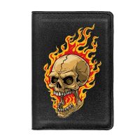 [ความหรูหรา] Cool Fire Skull Passport Cover หนังผู้ชายผู้หญิง Slim ID Card Holder Pocket Wallet Case Travel Accessories