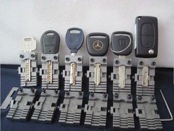 เครื่องมือกุญแจรถ-universal-key-machine-fixture-clamp-parts-locksmith-tools-for-key-copy-machine-for-special-car-or-house-keys