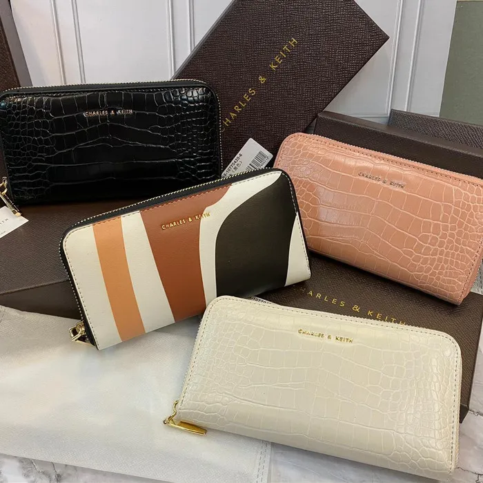 DOMPET LIPAT CK CHARLES N KEITH CROCO PRINTED SUPER QUALITY - Milky white,  Kecil(K0H0) Murah Dompet Wanita Import Terbaru Terlaris Kecil PROMO Terbaru  Bisa COD Best Seller