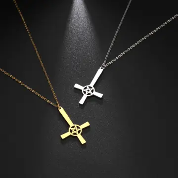 Gold on sale pentagram pendant