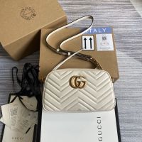 Gucci กระเป๋า GG Marmont small shoulder bag