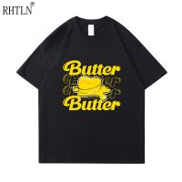 【New】เสื้อยืดผ้าฝ้ายCOTTON เสื้อยืด พิมพ์ลายตัวอักษร Bts Butter สีดํา สไตล์ฮาราจูกุ สตรีท ลวดลายS-5XL