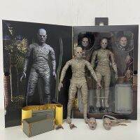 2023new NECA ดั้งเดิมมอนสเตอร์สากลโลงศพหุ่นจำลองโลงศพพีระมิดตุ๊กตาขยับแขนขาได้มอนสเตอร์ตุ๊กตาของขวัญวันฮาโลวีนคริสต์มาส