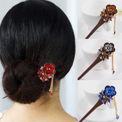 Chinese style national style walking head shaking ornament hairpin Classical Court ornament resin tassel plate hairpin exquisite hair ornament