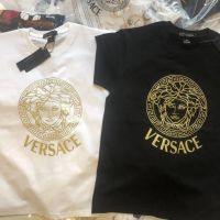 Versace48ฤดูร้อนใหม่เสื้อยืดผ้าฝ้ายบริสุทธิ์คอกลมหัวมนุษย์พิมพ์ลายยุโรปและอเมริกาชุดคู่รักหลวมฉบับภาษาเกาหลีแขนสั้น