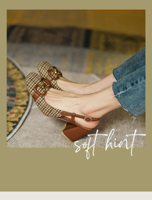 สุภาพสตรีรองเท้าแตะรองเท้าส้นสูงฝรั่งเศสแสงย้อนยุคฤดูร้อนทุกวันออกเดทเป่าโถวส้นหนาตารางนิ้วเท้า