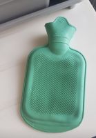 ETS กระเป๋าน้ำร้อน  Hot water bottle เล็ก ขนาด 0.7 ลิตร (คละสี) ถุงประคบร้อน  ถุงน้ำร้อน  กระเป๋าน้ำร้อนไฟฟ้า