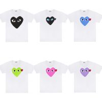 2023 newเสื้อยืดแขนสั้นสีขาวหัวใจสี Play COMME des GARCONS